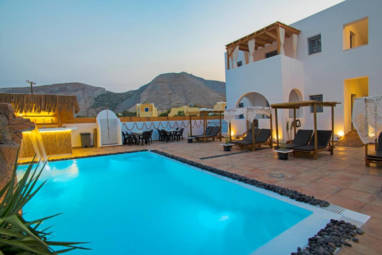 La Belle Vie - Santorini - Adults Only Apartment Kamári Екстериор снимка