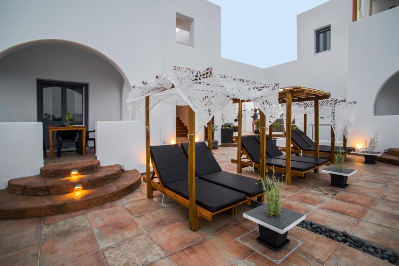 La Belle Vie - Santorini - Adults Only Apartment Kamári Екстериор снимка